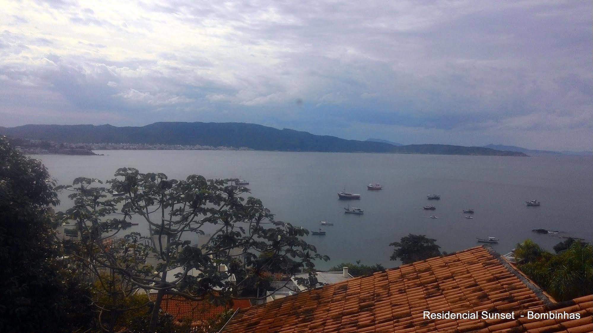 Residencial Sunset Apart otel Bombinhas Dış mekan fotoğraf