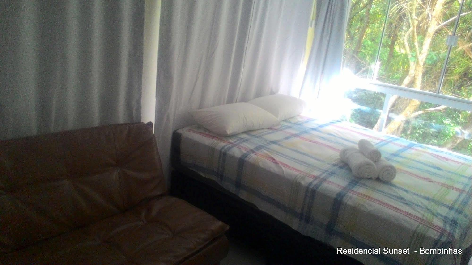 Residencial Sunset Apart otel Bombinhas Dış mekan fotoğraf